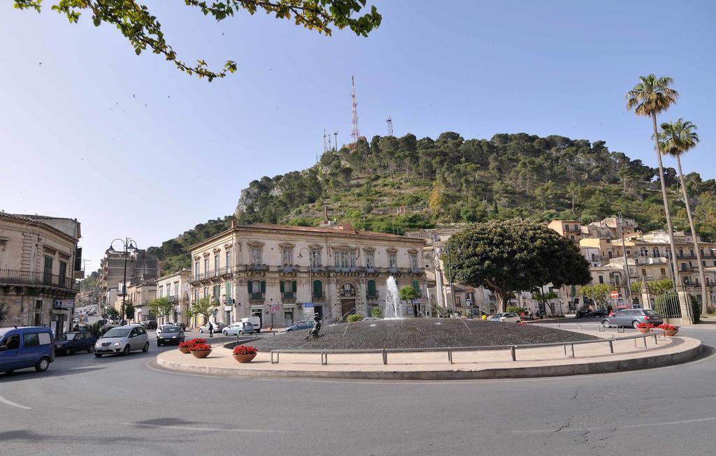 Vacanze Romantiche A موديكا الغرفة الصورة