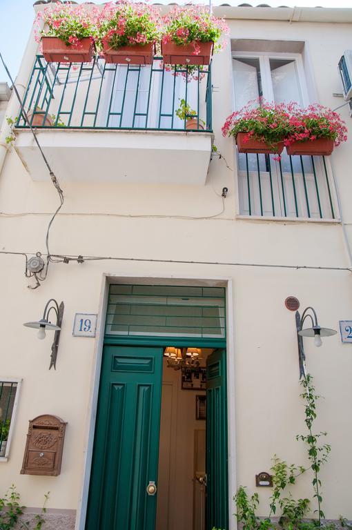 Vacanze Romantiche A موديكا الغرفة الصورة