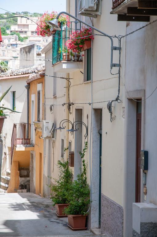 Vacanze Romantiche A موديكا الغرفة الصورة