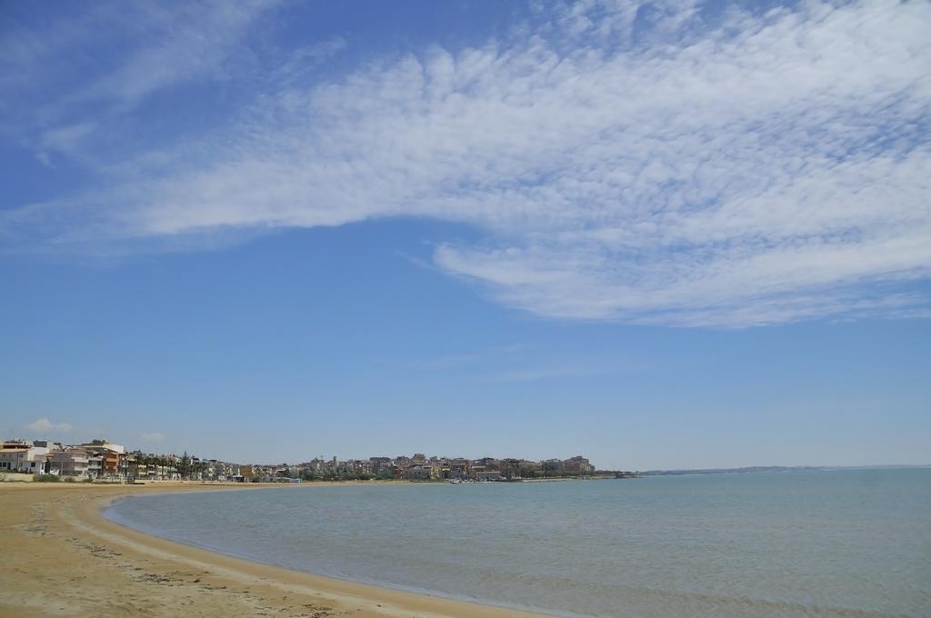 Vacanze Romantiche A موديكا المظهر الخارجي الصورة
