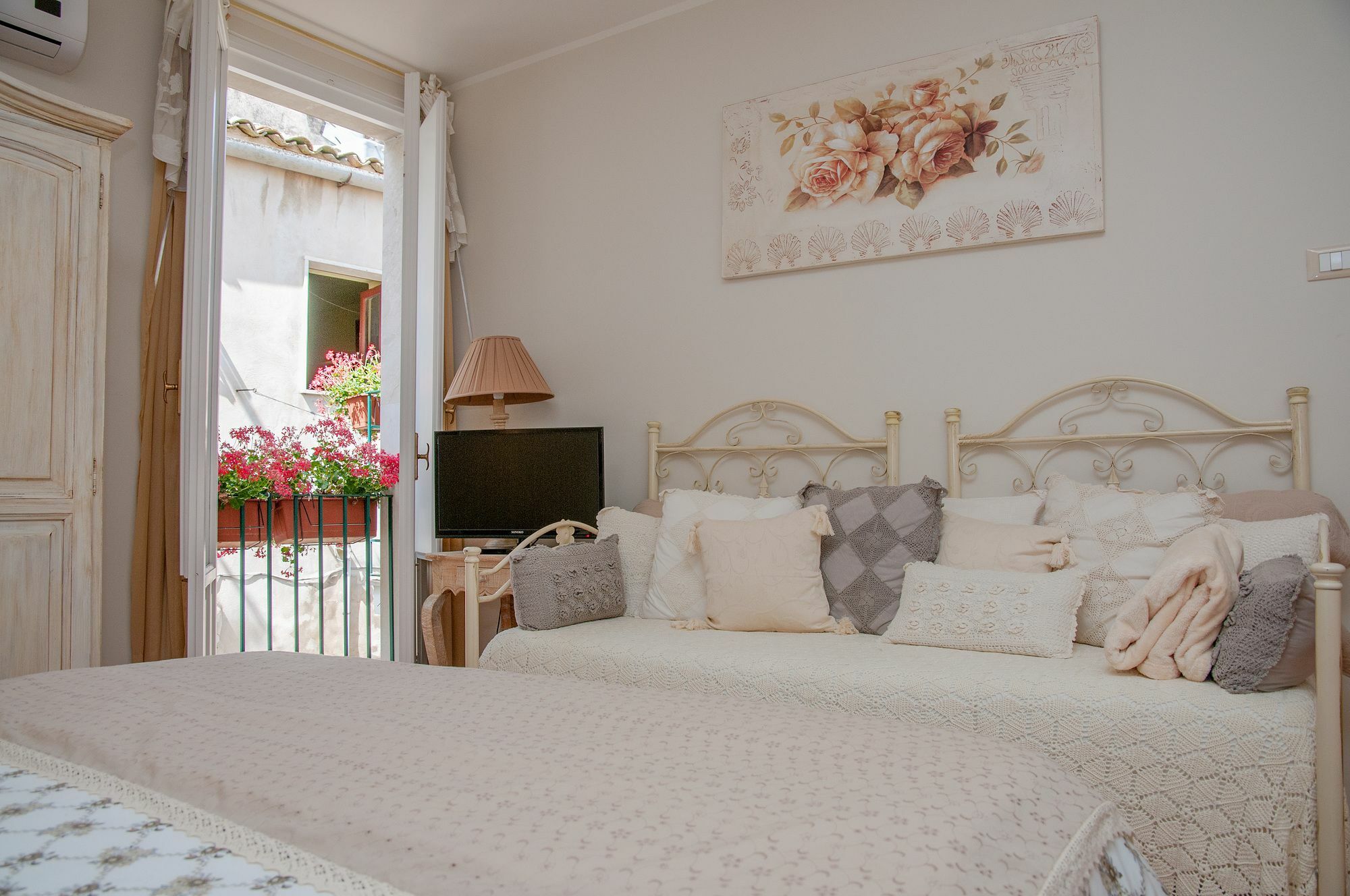 Vacanze Romantiche A موديكا المظهر الخارجي الصورة